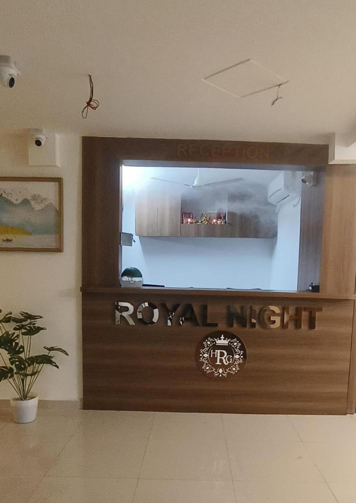 Hotel Royal Night Daman Exteriér fotografie
